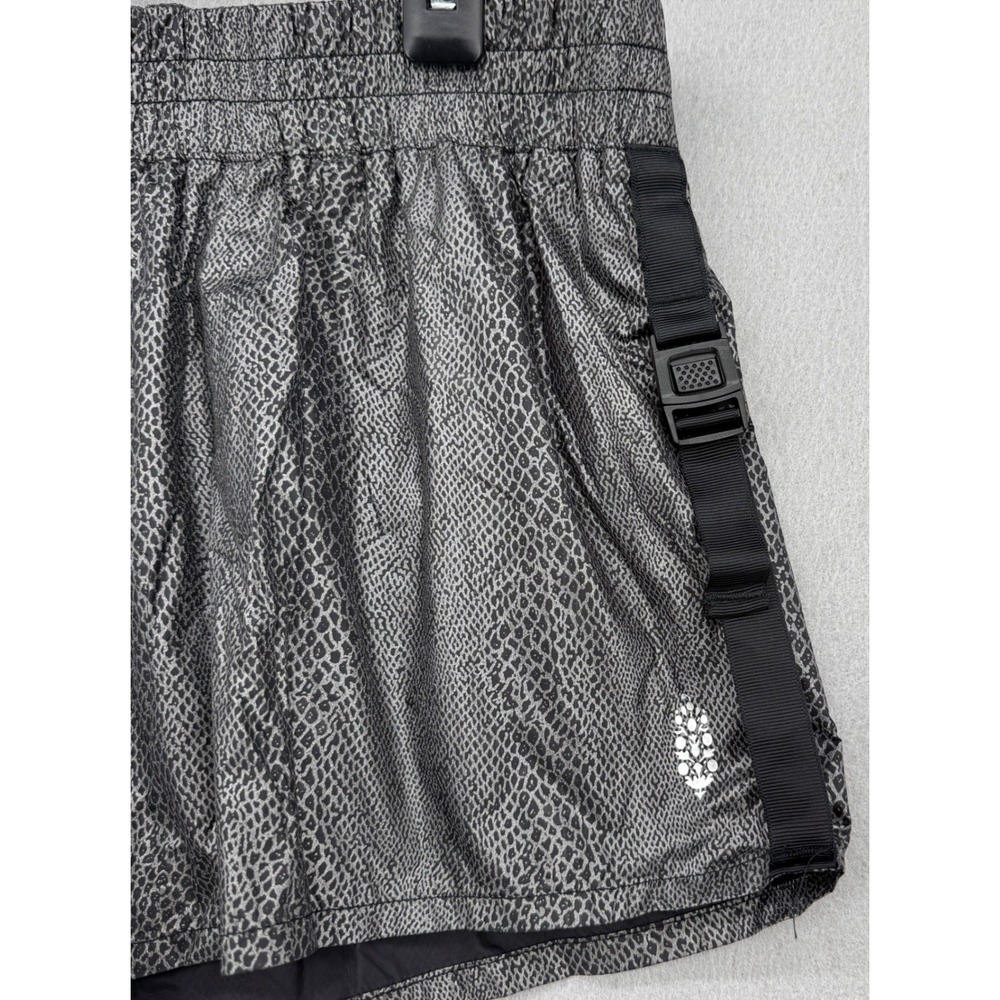 Free People FP Movement Diamondback Reflective Snakeskin Running Shorts Silver L - Picture 5 of 10